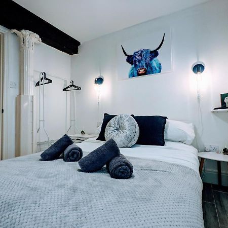 Cosy Riverside Apartment - Free Parking York Buitenkant foto